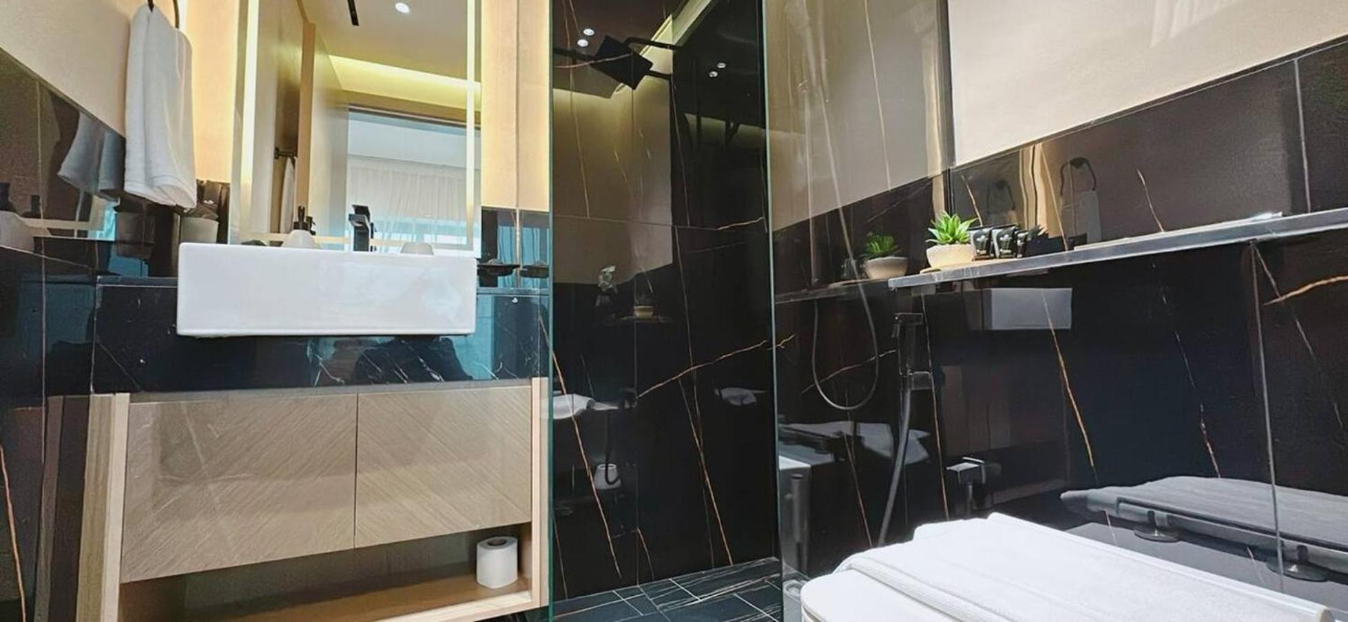 Premium 2br Burj Khalifa View Pool Access * Dubai